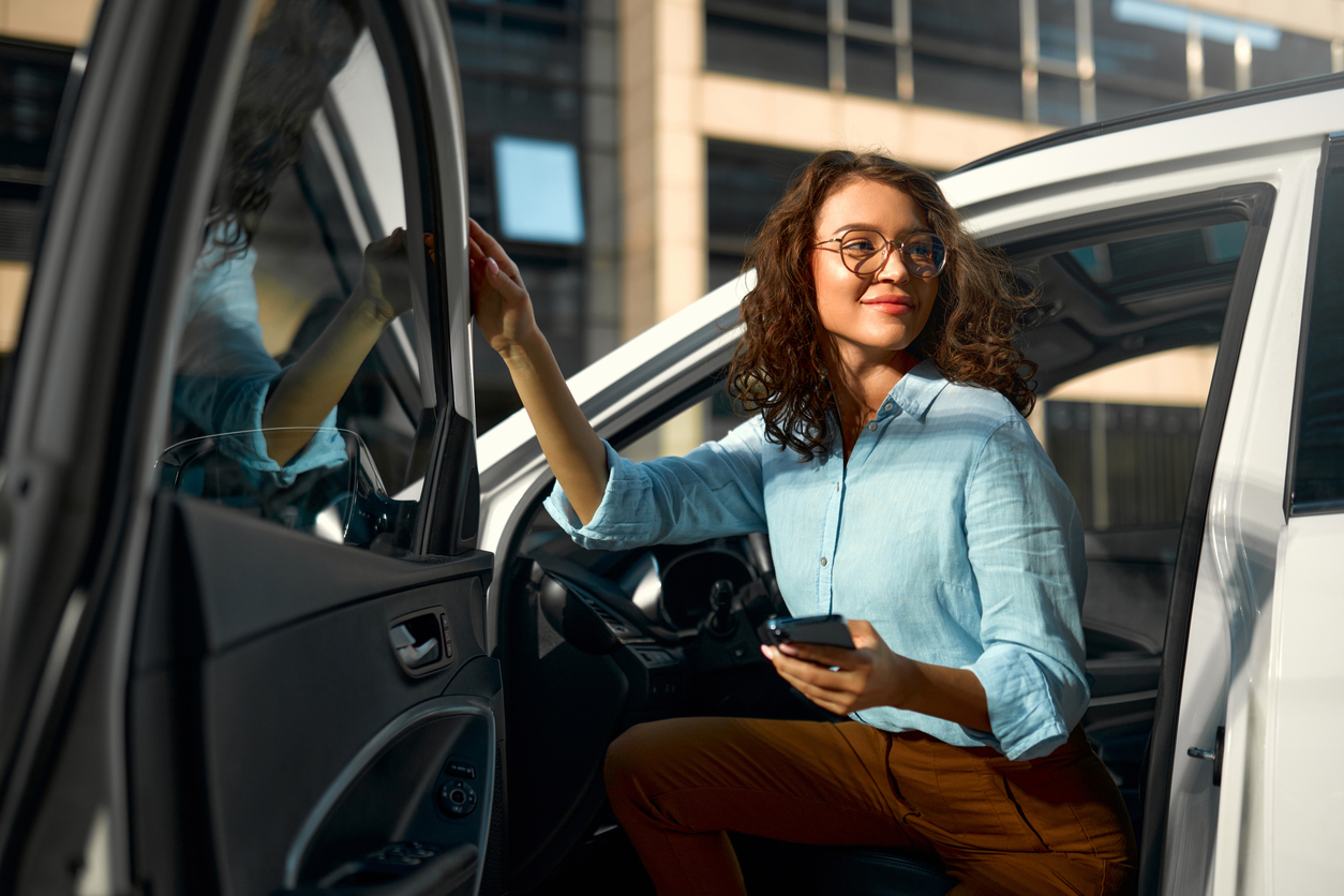 youdge pret auto